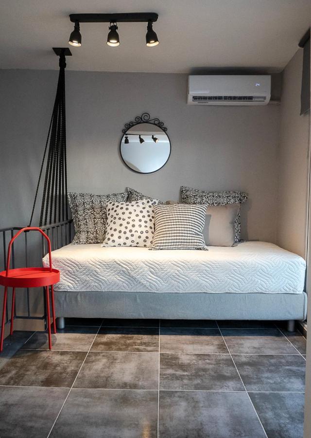 Yasemi Superb Two Floor Apartment 伊拉克利翁 外观 照片