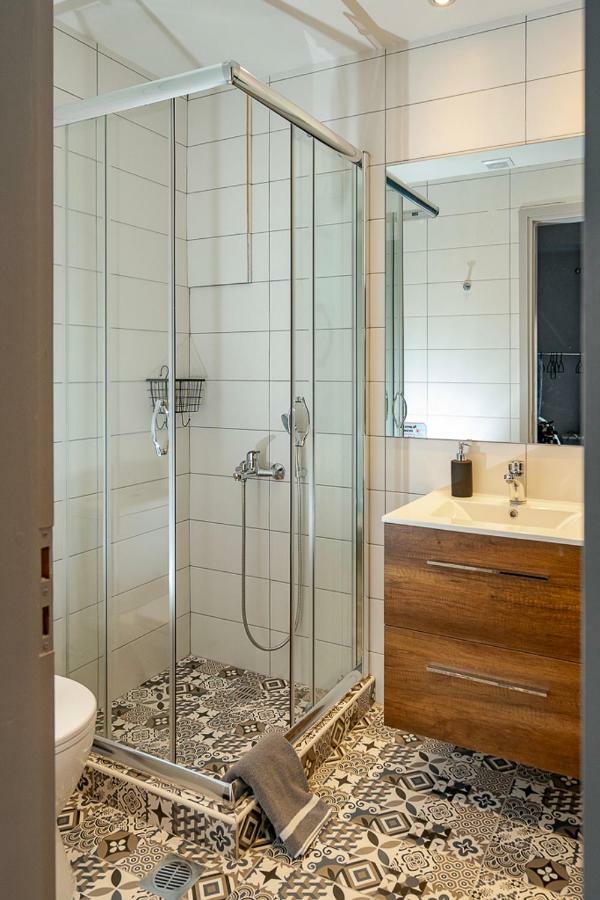 Yasemi Superb Two Floor Apartment 伊拉克利翁 外观 照片