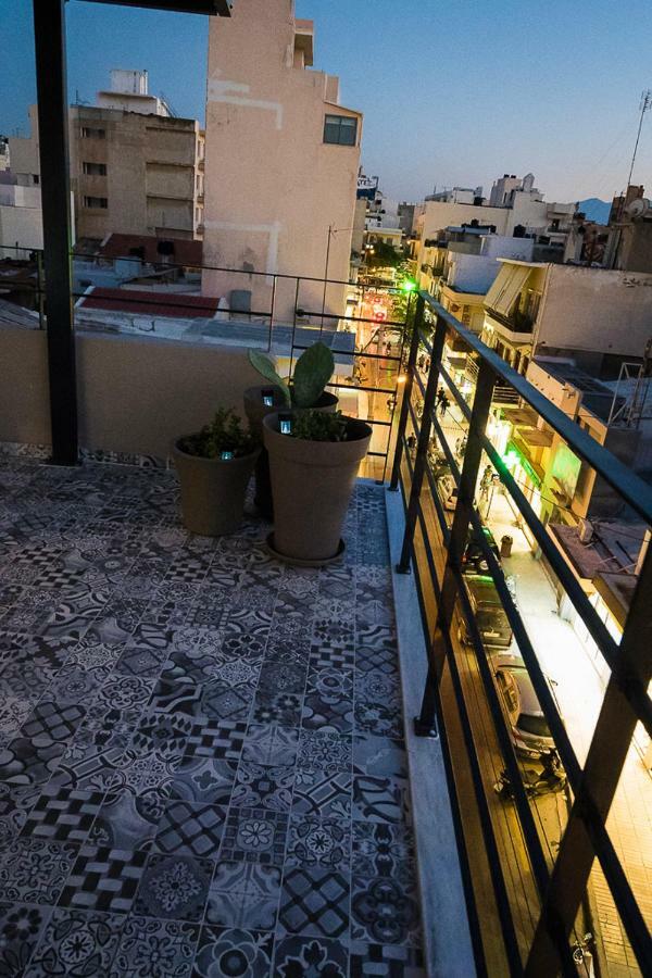 Yasemi Superb Two Floor Apartment 伊拉克利翁 外观 照片